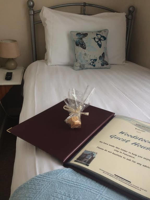 Woodstock Guest House Hikkaduwa Dış mekan fotoğraf