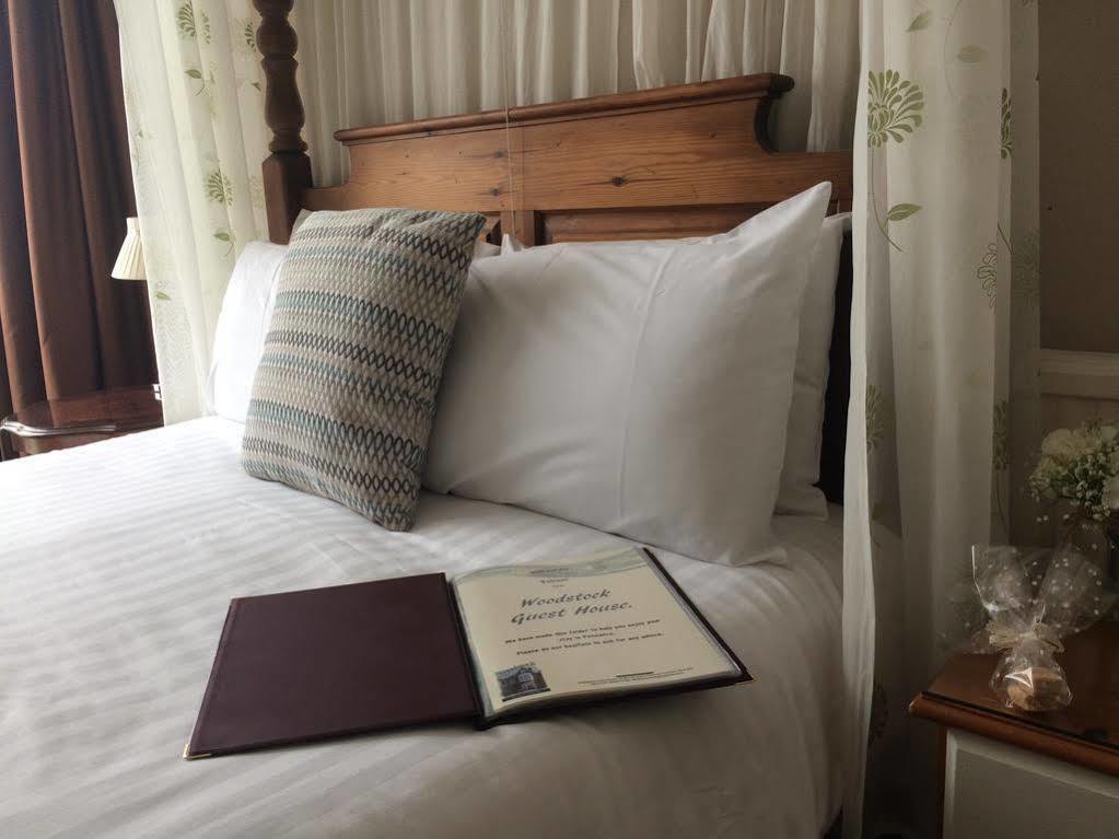 Woodstock Guest House Hikkaduwa Dış mekan fotoğraf