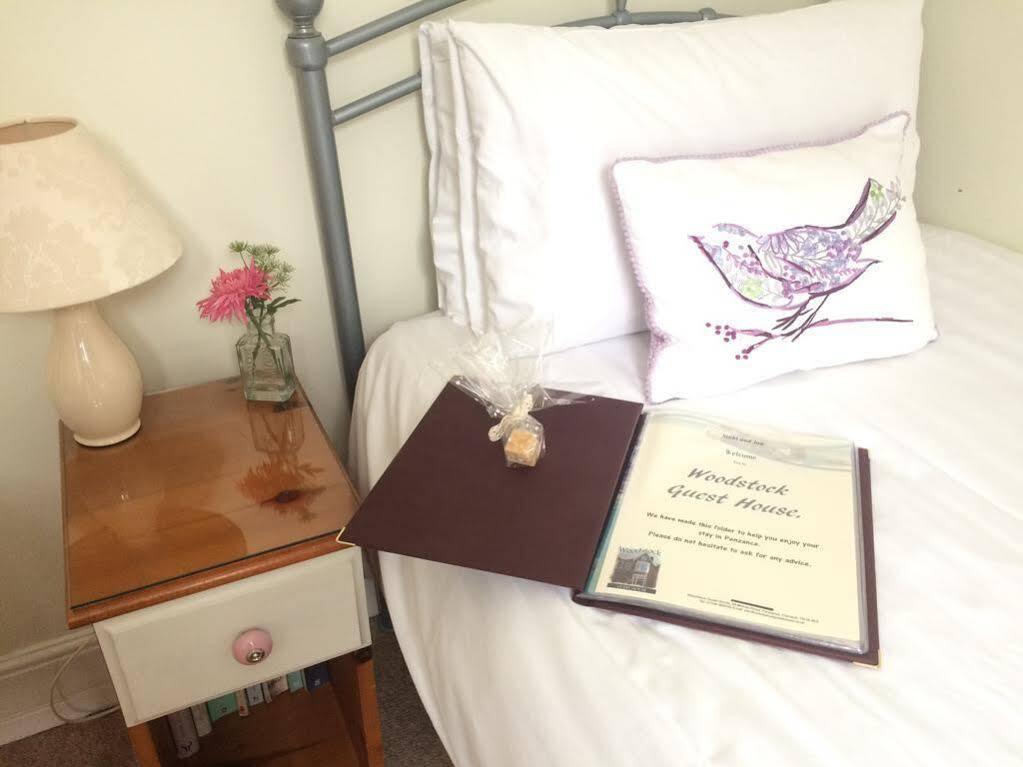 Woodstock Guest House Hikkaduwa Dış mekan fotoğraf